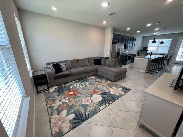 2663 MEAD AVENUE, St Cloud, FL 34771