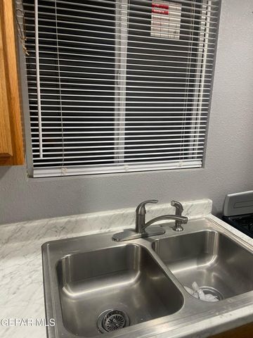 10008 ACER Avenue, El Paso, TX 79925