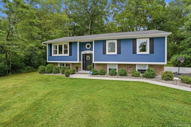 7 Gold Road, Wappingers Falls, NY 12590