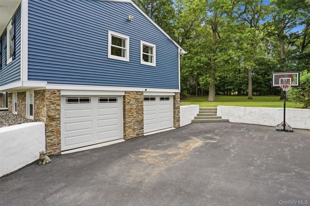 7 Gold Road, Wappingers Falls, NY 12590