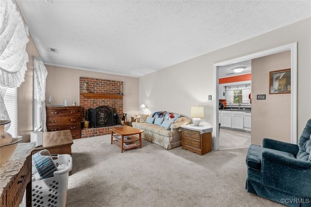 7306 Full Rack Dr, Midlothian, VA 23112