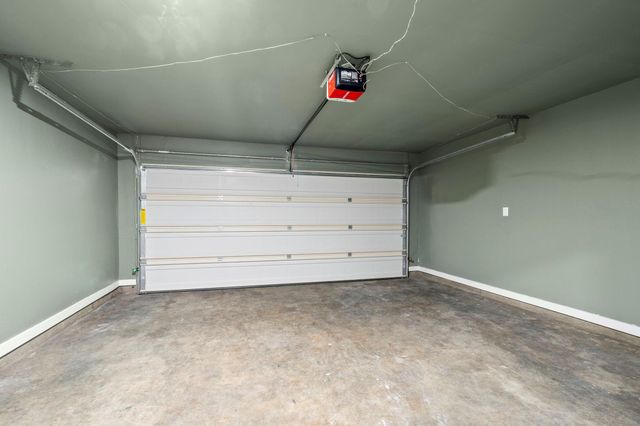 2107 Cindy LN, Austin, TX 78727
