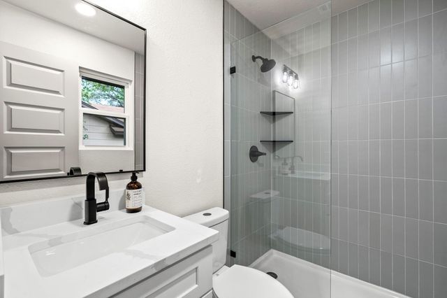 2107 Cindy LN, Austin, TX 78727
