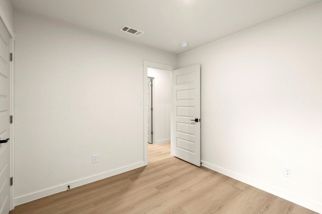 2107 Cindy LN, Austin, TX 78727
