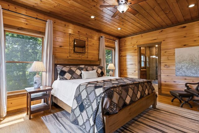 98 Shalom Lane, Blue Ridge, GA 30513