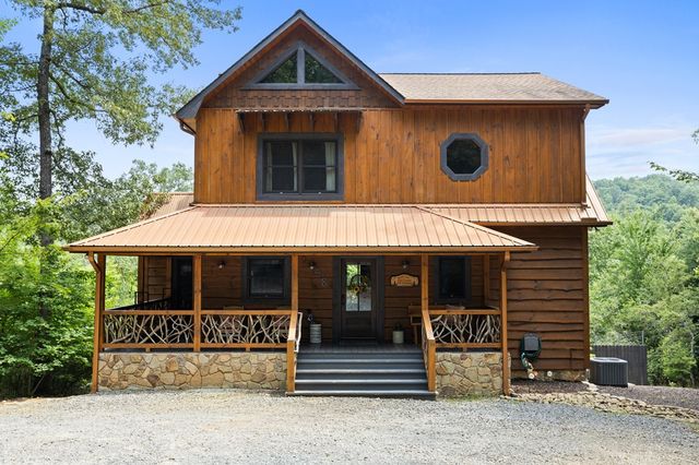 98 Shalom Lane, Blue Ridge, GA 30513