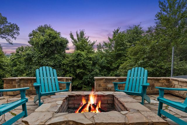 98 Shalom Lane, Blue Ridge, GA 30513