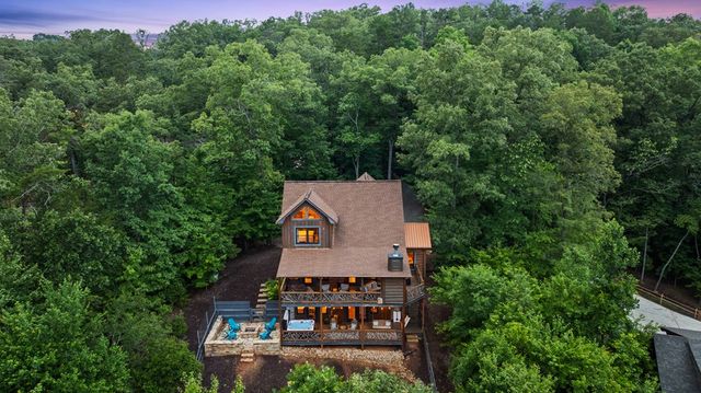 98 Shalom Lane, Blue Ridge, GA 30513