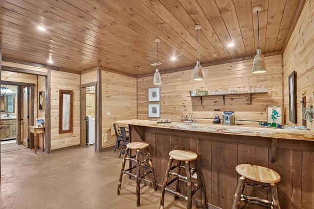 98 Shalom Lane, Blue Ridge, GA 30513