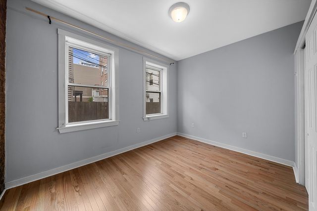 5 Wilbur Ct, Boston, MA 02128