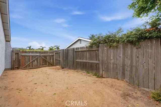 463 Highland Drive, Santa Maria, CA 93455