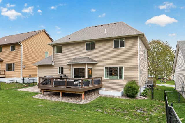 8309 132nd Lane W, Savage, MN 55378