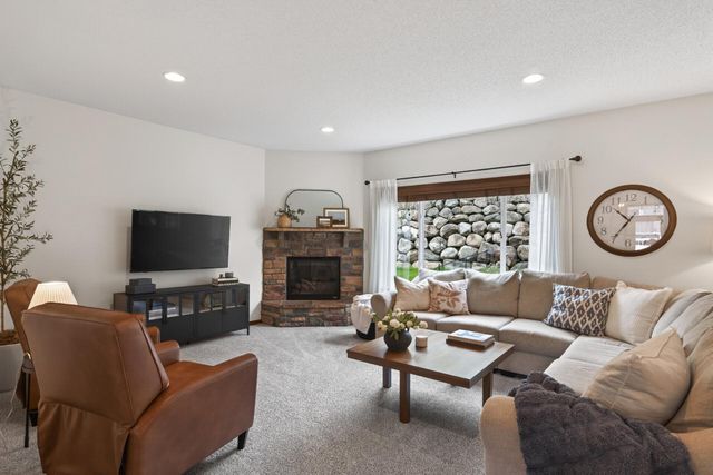 8309 132nd Lane W, Savage, MN 55378