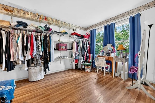 20 Thompson Ave, Woodbridge Twp., NJ 08863