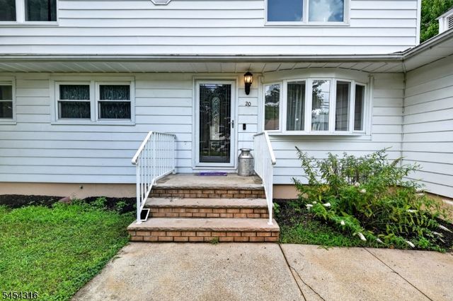 20 Thompson Ave, Woodbridge Twp., NJ 08863
