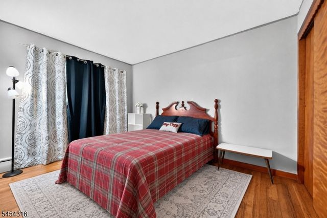 20 Thompson Ave, Woodbridge Twp., NJ 08863