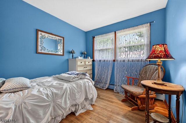 20 Thompson Ave, Woodbridge Twp., NJ 08863