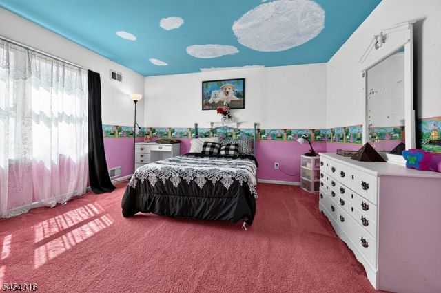 20 Thompson Ave, Woodbridge Twp., NJ 08863