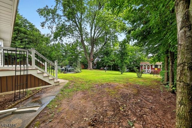 20 Thompson Ave, Woodbridge Twp., NJ 08863