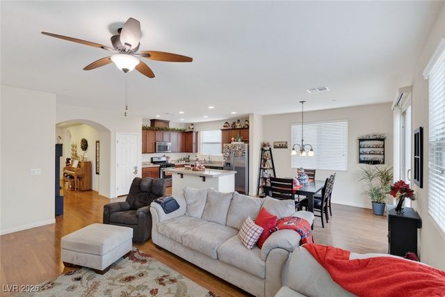 592 Via Fulvia, Henderson, NV 89011