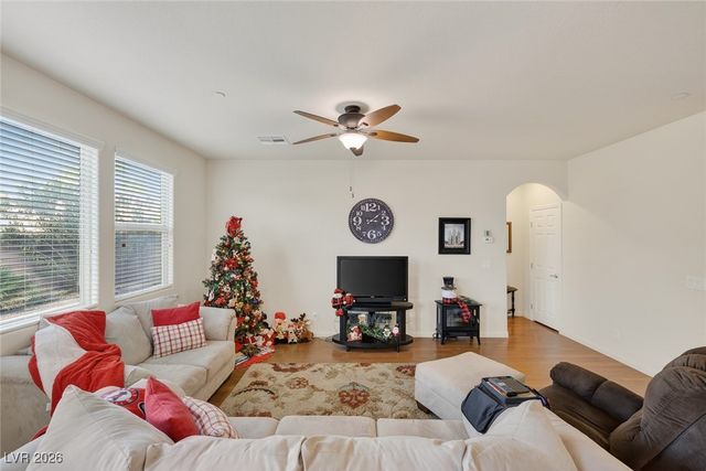 592 Via Fulvia, Henderson, NV 89011