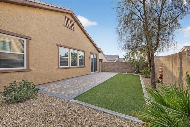 592 Via Fulvia, Henderson, NV 89011