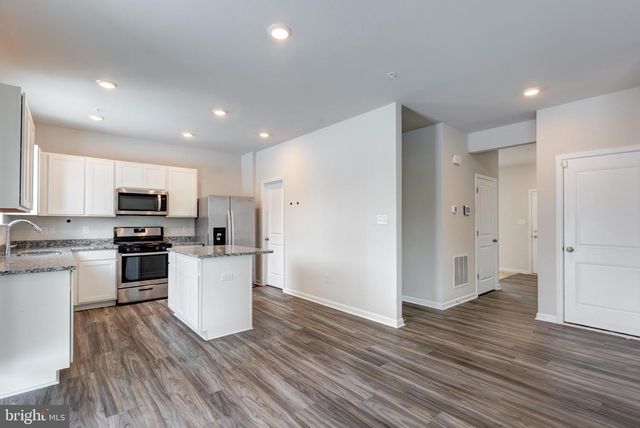 1023 KLICK WAY, Hagerstown, MD 21742