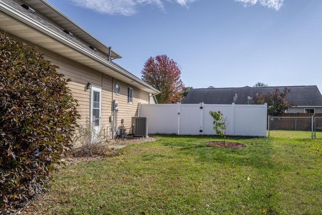 634 Meier LANE, Onalaska, WI 54650