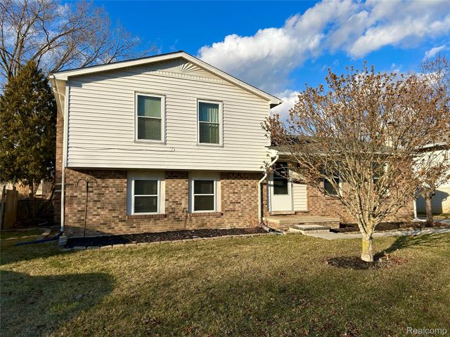 22448 Armstrong Avenue, Brownstown Charter Township, MI 48193