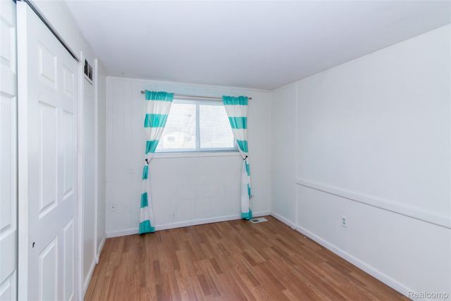 22448 Armstrong Avenue, Brownstown Charter Township, MI 48193