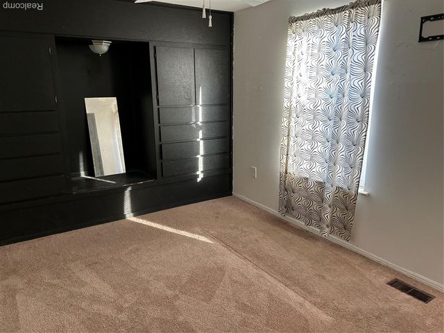 22448 Armstrong Avenue, Brownstown Charter Township, MI 48193