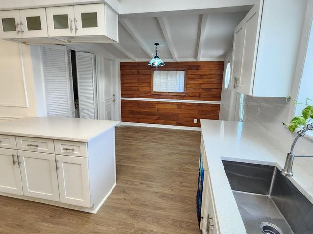 305 S Loxahatchee Drive, Jupiter, FL 33458