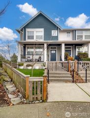 6830 31st Avenue SW, Seattle, WA 98126