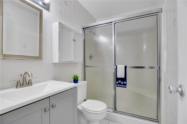 17 Vista Palm Lane 201, Vero Beach, FL 32962