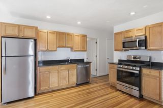 41 Harbor St 4, Salem, MA 01970