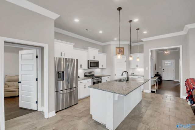 12762 Juniors Drive, Madison, AL 35756