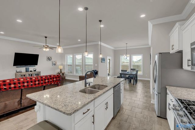 12762 Juniors Drive, Madison, AL 35756