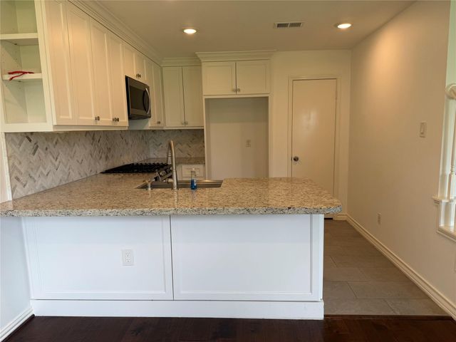 12431 Westwold Drive, Tomball, TX 77377