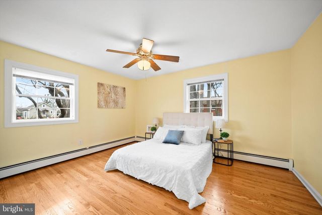 8411 IMPALLA DR, Manassas, VA 20110