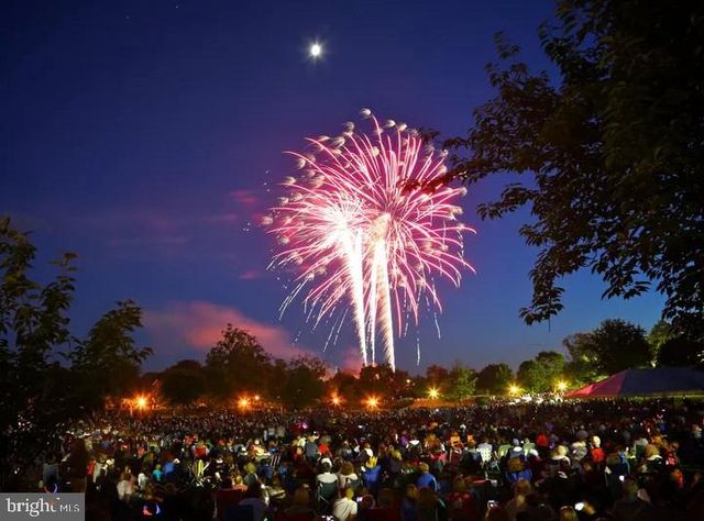 8411 IMPALLA DR, Manassas, VA 20110