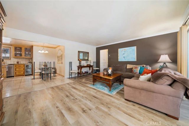 3665 E 1st 202, Long Beach, CA 90803