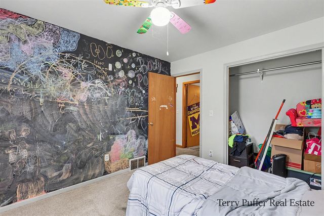 12253 Rich Street, Grand Haven, MI 49417