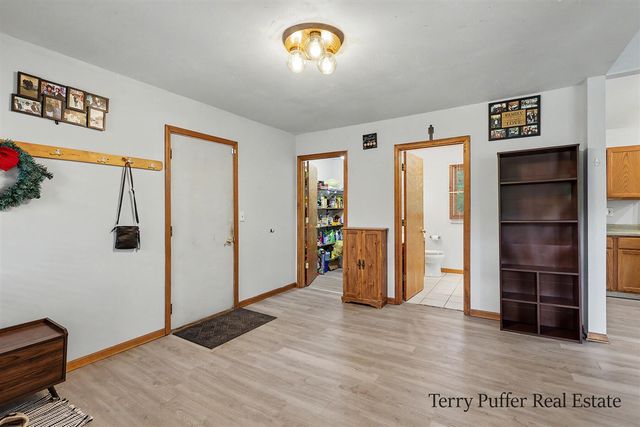 12253 Rich Street, Grand Haven, MI 49417