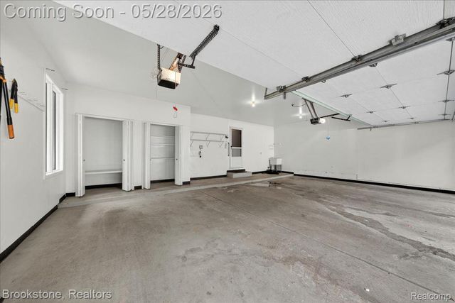 2610 Vanel Court, West Bloomfield Charter Township, MI 48324