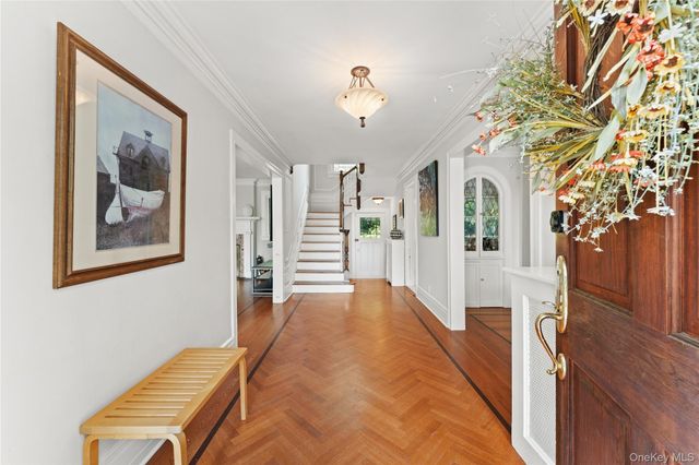 2 Dellwood Road, Bronxville, NY 10708