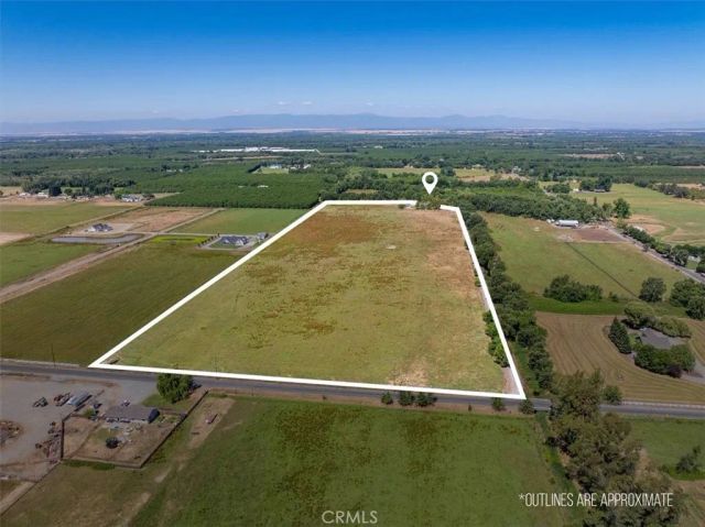 10975 Shasta Boulevard, Los Molinos, CA 96055
