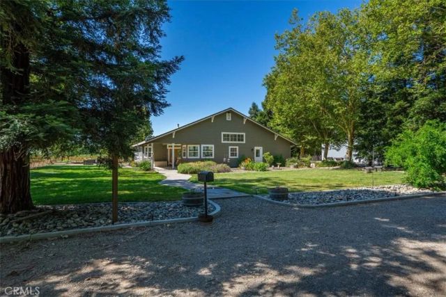 10975 Shasta Boulevard, Los Molinos, CA 96055