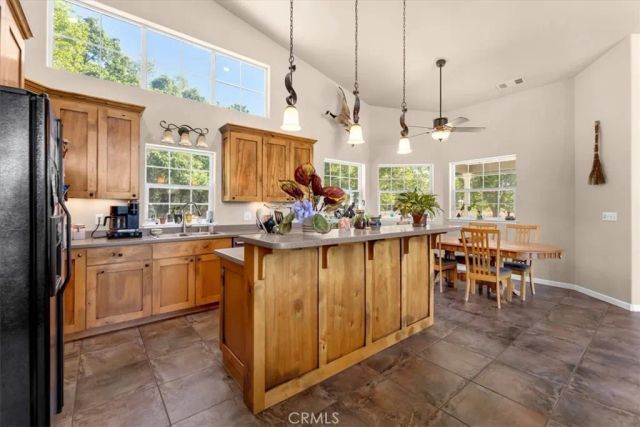 10975 Shasta Boulevard, Los Molinos, CA 96055