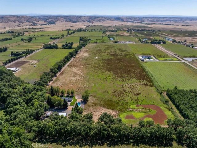 10975 Shasta Boulevard, Los Molinos, CA 96055