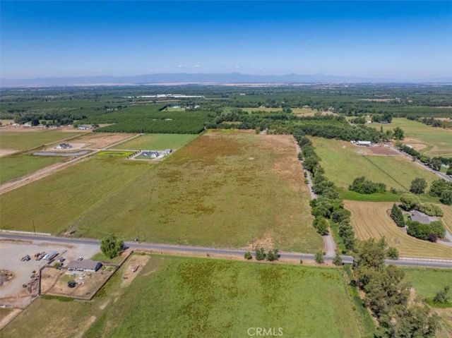 10975 Shasta Boulevard, Los Molinos, CA 96055